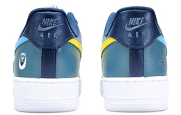 Nike: Белые кроссовки  Air Force 1