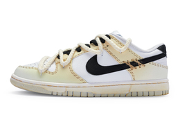 Nike: Белые кроссовки  Dunk