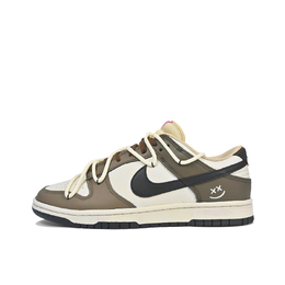 Nike: Бежевые кроссовки  Dunk
