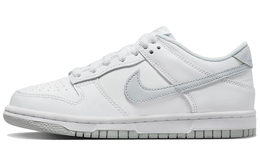 Nike: Белые кроссовки  Dunk