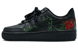 Nike: Красные кроссовки  Air Force 1