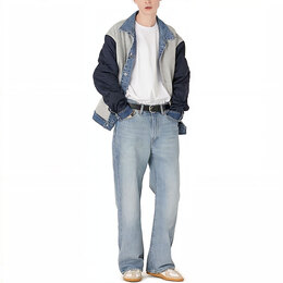 Levi’s: Голубые джинсы 