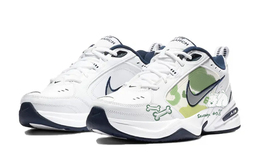 Nike: Белые кроссовки  Air Monarch