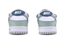 Nike: Белые кроссовки  Dunk