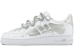 Nike: Белые кроссовки  Air Force 1