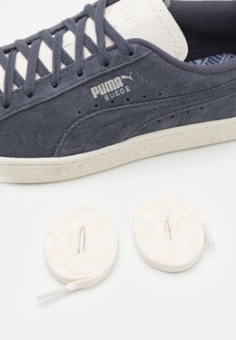 PUMA: Серые кроссовки  Suede Classic