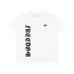 Nike: Белая футболка 