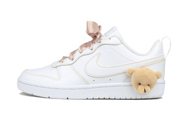 Nike: Белые кроссовки  Court