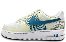 Nike: Белые кроссовки  Air Force 1