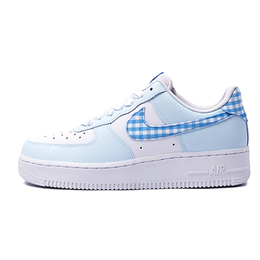 Nike: Белые кроссовки  Air Force 1