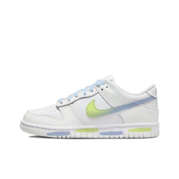 Nike: Зелёные кроссовки  Dunk