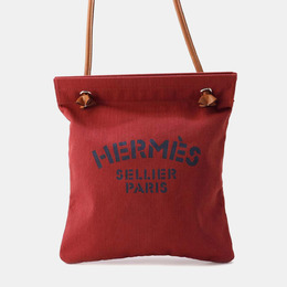 Hermes: Красная сумка 