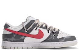 Nike: Белые кроссовки  Dunk