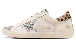 Golden Goose: Бежевые кроссовки  Super Star