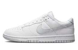 Nike: Белые кроссовки  Dunk