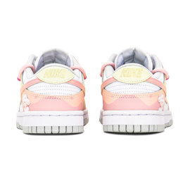 Nike: Белые кроссовки  Dunk