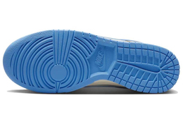 Nike: Белые кроссовки  Dunk