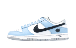 Nike: Белые кроссовки  Dunk