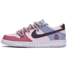 Nike: Розовые кроссовки  Dunk
