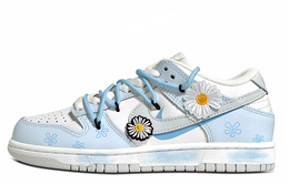 Nike: Белые кроссовки  Dunk