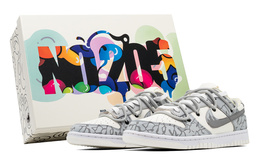 Nike: Серые кроссовки  Dunk