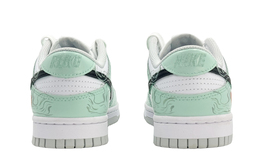 Nike: Зелёные кроссовки  Dunk