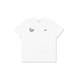 Nike: Белая футболка 