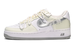 Nike: Кроссовки  Air Force 1