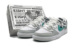 Nike: Белые кроссовки  Dunk