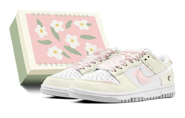 Nike: Розовые кроссовки  Dunk