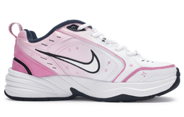 Nike: Белые кроссовки  Air Monarch