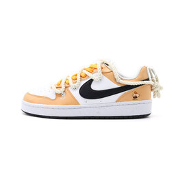 Nike: Белые кроссовки  Court