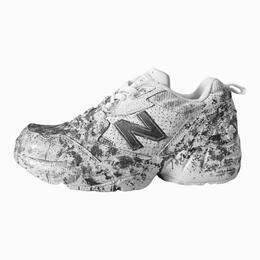 New Balance: Белые кроссовки 