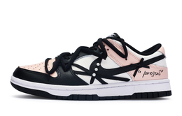 Nike: Белые кроссовки  Dunk