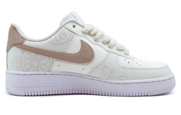 Nike: Белые кроссовки  Air Force 1