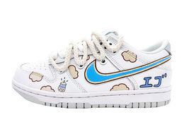 Nike: Белые кроссовки  Dunk