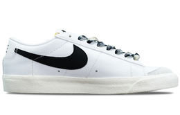 Nike: Жакет  Blazer