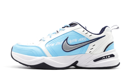 Nike: Белые кроссовки  Air Monarch