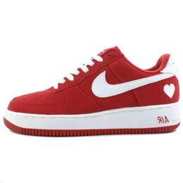 Nike: Красные кроссовки  Air Force 1