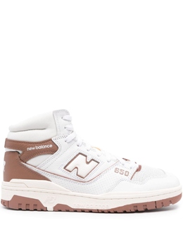 New Balance: Белые кроссовки  550