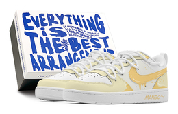 Nike: Оранжевые кроссовки  Court