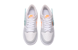 Nike: Белые кроссовки  Dunk
