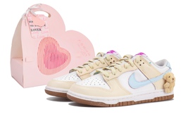 Nike: Бежевые кроссовки  Dunk