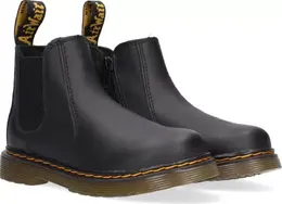 Dr. Martens: Чёрные ботинки 