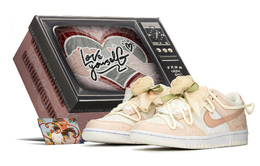Nike: Розовые кроссовки  Dunk