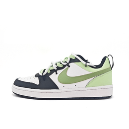 Nike: Зелёные кроссовки  Court