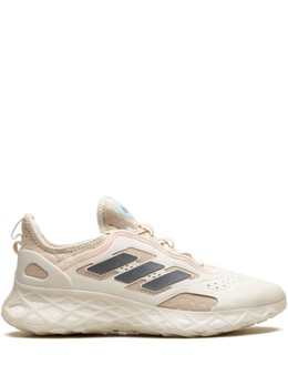Adidas: Кроссовки  Boost