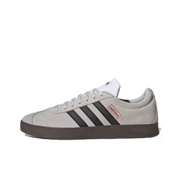 Adidas: Чёрные кроссовки  Skateboarding