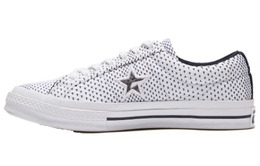 Converse: Кроссовки  One Star