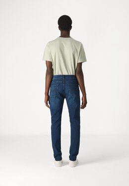 7 For All Mankind: Тёмные джинсы  Slimmy